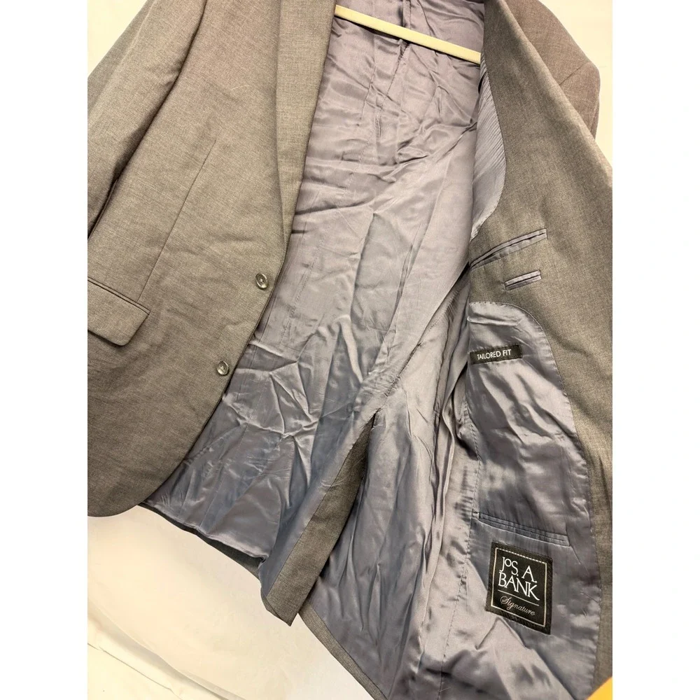 Jos. A. Bank Signature Grey Wool Blazer Tailored Fit 2-Button Sport Coat 42L